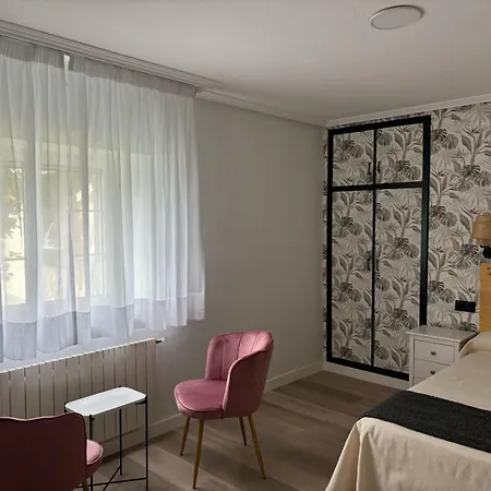 Luarca Zabala Otel