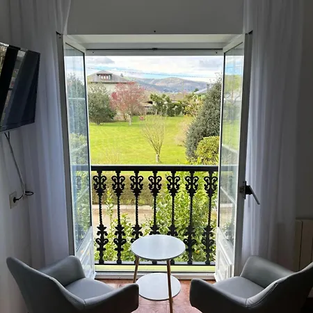 Luarca Zabala Otel