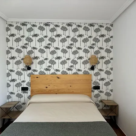 Hotel Zabala Luarca 2*