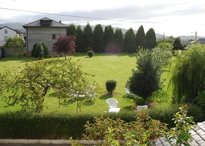 Luarca Zabala Hotel 2*